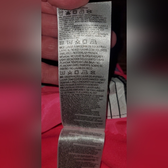 NWOT Nike Toddler Rainbow Puffer Coat 18 Months - Picture 11 of 13